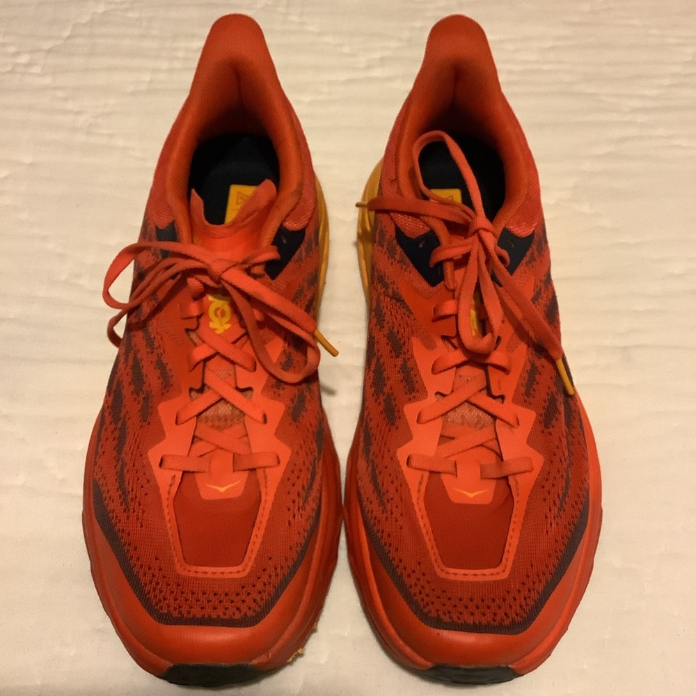 HOKA Speedgoat 5 Mens Size 10